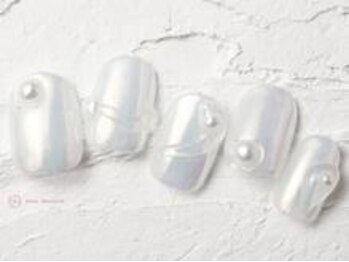 ネイルメゾン 池袋店(NAIL MAISON)/ミラーうるうるネイル¥10550