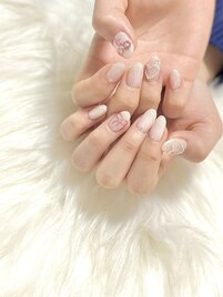 ガーリーネイル