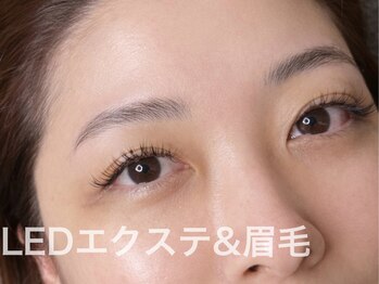 リリオ(Lirio.)の写真/眉毛とLEDエクステ(フラットラッシュ)120本同時可能12000円『一気に垢抜け褒められ顔へ♪』