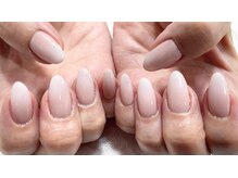 ネイル シスター(nail sister)/ホワイトグラデーションネイル