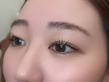 コア バイ サラ 九大学研都市店(koa by SARA)/パリジェンヌ×束感コーティング