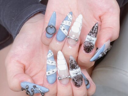 ラッキーネイル(lucky nail)の写真
