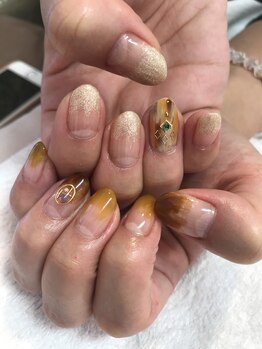 ロータス Lotus/秋色ネイル