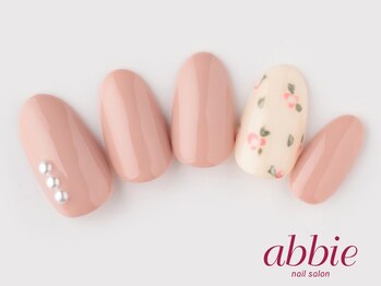 ネイルサロン アビー 宮益坂店(abbie)/ふんわり小花柄 ¥10219