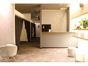 リオン(Re:on)/受付前