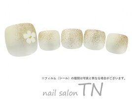 4月フット6900円→オフ込4500円