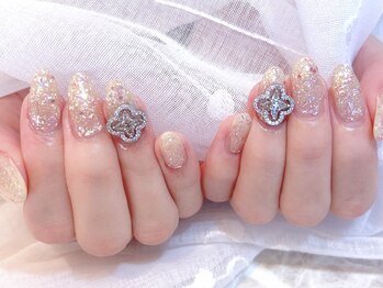 デコール 心斎橋(DECOR)/ゴージャスメタルパーツネイル