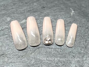 ユウコネイルズアンドエステティック ラ デェス(Yuko Nails & Esthetic La Deesse)/カラーグラデ(長さ出し)
