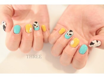 スリー 自由が丘(THREE)/牛柄をPOPに♪パステルアニマル
