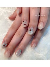 リッシュ ドゥ(RICHE deux)/推しモチーフ星ネイル