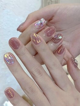 アヤカネイル(絢佳nail)の写真/《夜23時迄営業》働く女性や学生の味方!リーズナブルで通いやすい◎ワンカラー￥3980～/定額コース￥4980～