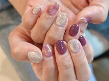 落ち着いた空間でゆったり過ごせるサロン