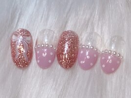 ピンクフレンチドットネイル