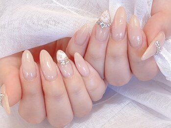 シンプルチェックネイル