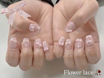 ルルシアン 代々木(luluchien)/おはなとレースのガーリーネイル