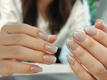 ピンキーネイル(Pinky Nail)/マグネットネイル