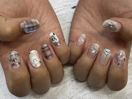 秋葉原ネイル/手描きネイル/銀座