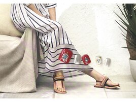 夏のエスニックネイル