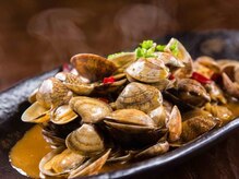 アジアンリラクゼーション ヴィラ 大橋店(asian relaxation villa)/タイ：アサリのチリオイル炒め