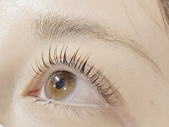 カラカル(CARACAL)/次世代まつげパーマ♪