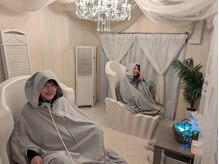 ヨサパーク ビープラス(YOSA PARK B+)の雰囲気（ご友人や親子での施術可能♪女性が一緒でしたらご夫婦カップル可）