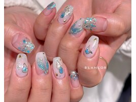 人魚しっぽネイル