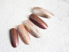 大人バレンタインネイル