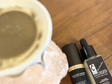 1人1人に合わせたハーブトリートメントで肌悩みにアプローチ