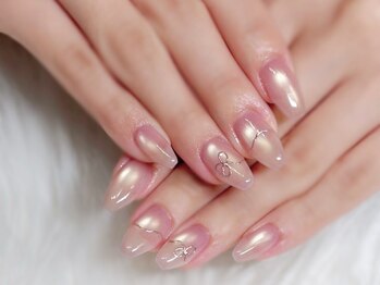 ノエル ネイル(NOEL)の写真/シンプル派支持率◎大人気マグネットnail￥5500～／2本Art￥6600◇輝き方が変わる!似合わせcolorをご提案＊