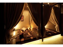 イオリ アンビアンス(IORI ambiance)の雰囲気(周りを気にせずくつろげる、カーテン仕切りの半個室《タイ古式》)