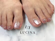 ネイルスタジオ ルキナ(LUCINA)/W-4 ピンク水光マグネットネイル