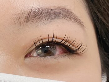 プラスアイ 銀座中央通り店/フラットラッシュ　担当：菅