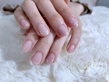 アンドクラッシィ(&classy.)/桜ネイル