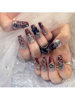 ヌアネイル(NUR NAIL)/