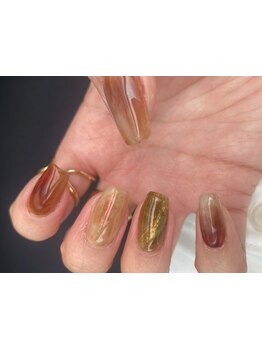 手描きアートが得意なサロン