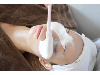 メナードフェイシャルサロン 片町店/ホワイトニングパック