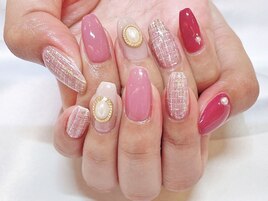 ピンクのツイードネイル♪