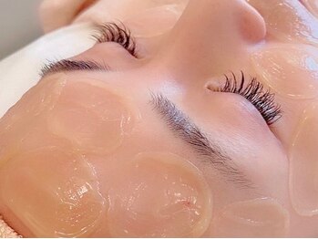 シオミ エイチアイラッシュ(shiomi H×eyelash)の写真/【松ヤニ艶肌wax◆顔脱毛¥8,800]小鼻・顎の毛穴汚れ・ニキビケアに★産毛除去でつるつるたまご肌に!!