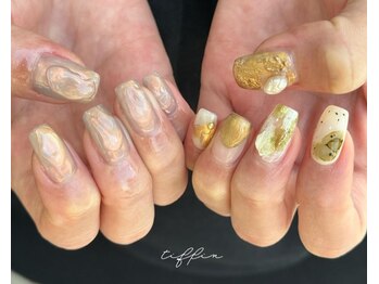 ネイルサロン ティフィン(tiffin)/～アシメnuanceネイル～