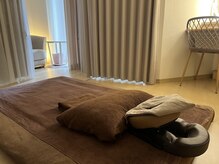 プリュム(Plume)/低反発マットでくつろぎながら