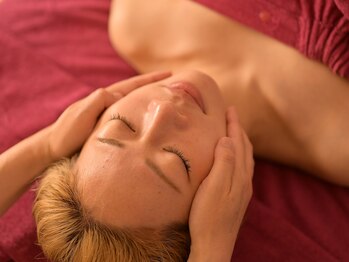 クラルスシンメトリーサロン 高槻店(Clarus Symmetry Salon)/小顔矯正