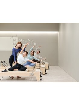 ヨガ・ホットヨガ・ピラティス