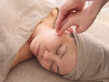 ヴィオルネ(VIE ORNER)の雰囲気（筋膜，骨膜にしっかりアプローチして効果長持ちの小顔コルギ＊）