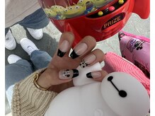 エル(Elle.)/夢の国ネイル