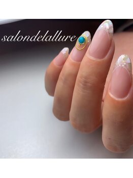 サロンドラリュール(Salon de L'Allure)/