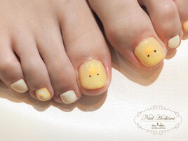 ひよこのフットネイル