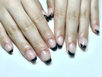 イーストハムアネーロネイル(EAST HAM anello nail)/黒フレンチ