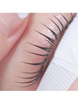 エメドットフルール(Hemer.f)/パリジェンヌ/まつ毛パーマ