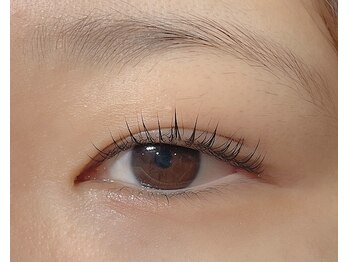 エーレ(ehre)/パリジェンヌラッシュリフト