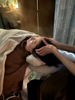アウラ(aura)の写真/【岡本/摂津本山】頭皮のスペシャリストによる育毛促進ヘッドスパ☆性別・年齢問わずどなたでもご利用可◎